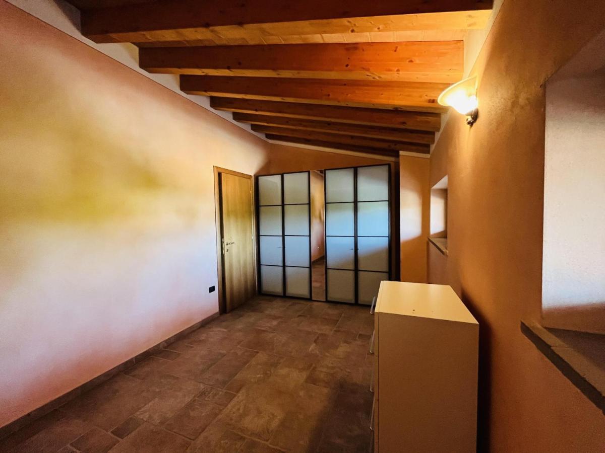 Il Borgo Fra I Laghi Lodge